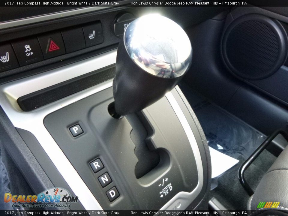 2017 Jeep Compass High Altitude Shifter Photo #18