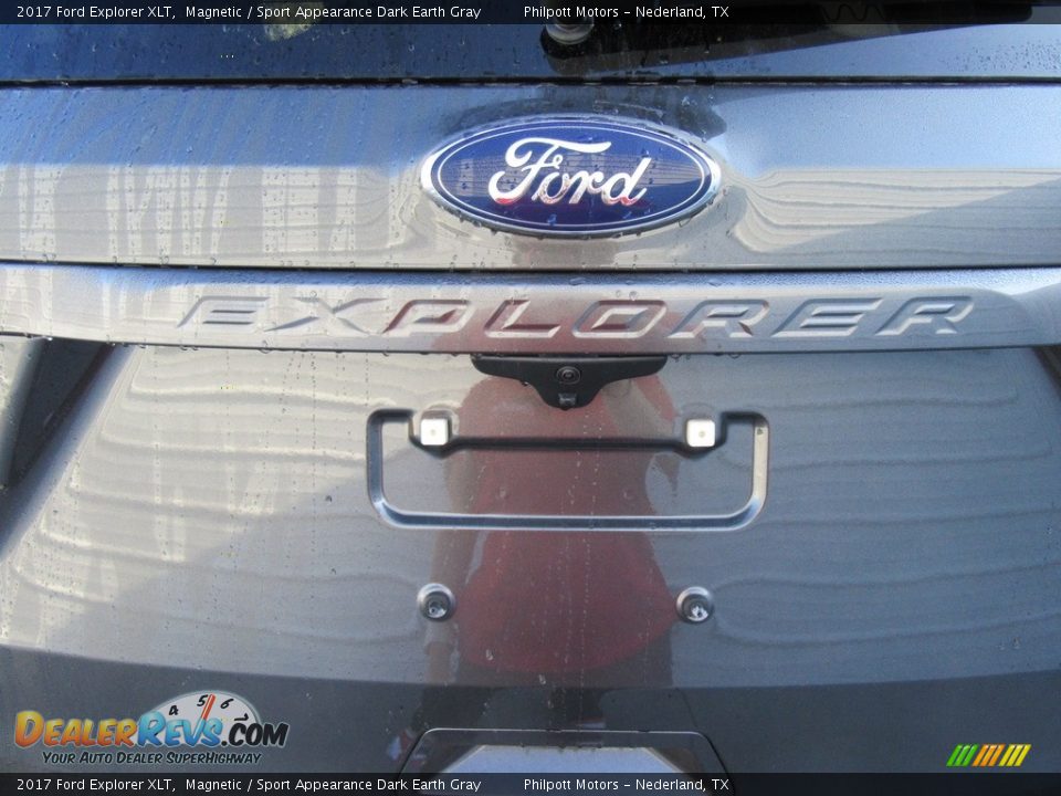 2017 Ford Explorer XLT Magnetic / Sport Appearance Dark Earth Gray Photo #14