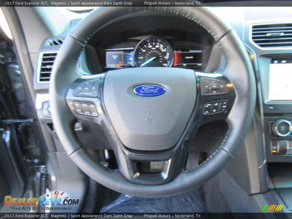 2017 Ford Explorer XLT Magnetic / Sport Appearance Dark Earth Gray Photo #31