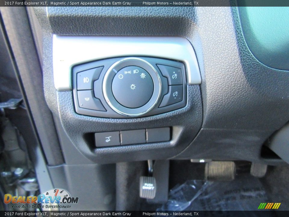 2017 Ford Explorer XLT Magnetic / Sport Appearance Dark Earth Gray Photo #33