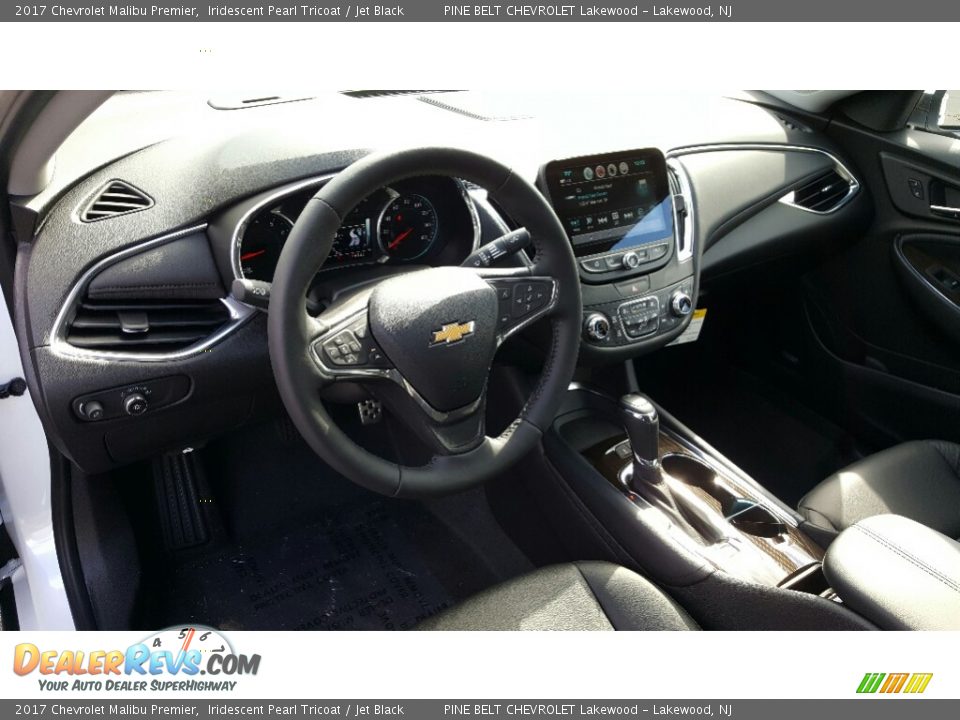 2017 Chevrolet Malibu Premier Iridescent Pearl Tricoat / Jet Black Photo #9