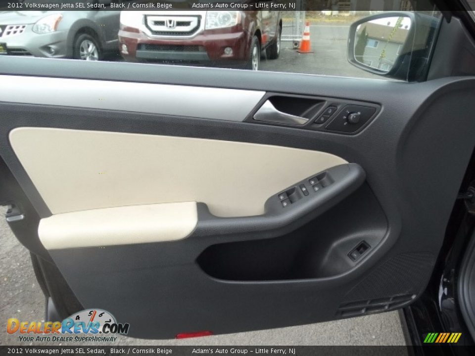 2012 Volkswagen Jetta SEL Sedan Black / Cornsilk Beige Photo #9