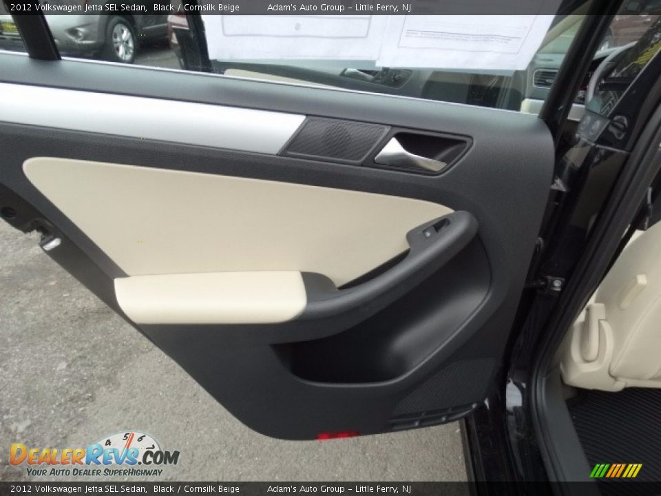 2012 Volkswagen Jetta SEL Sedan Black / Cornsilk Beige Photo #28