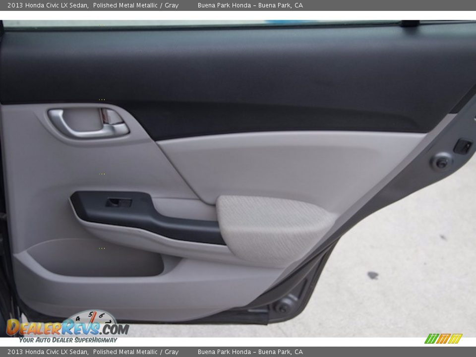 2013 Honda Civic LX Sedan Polished Metal Metallic / Gray Photo #24