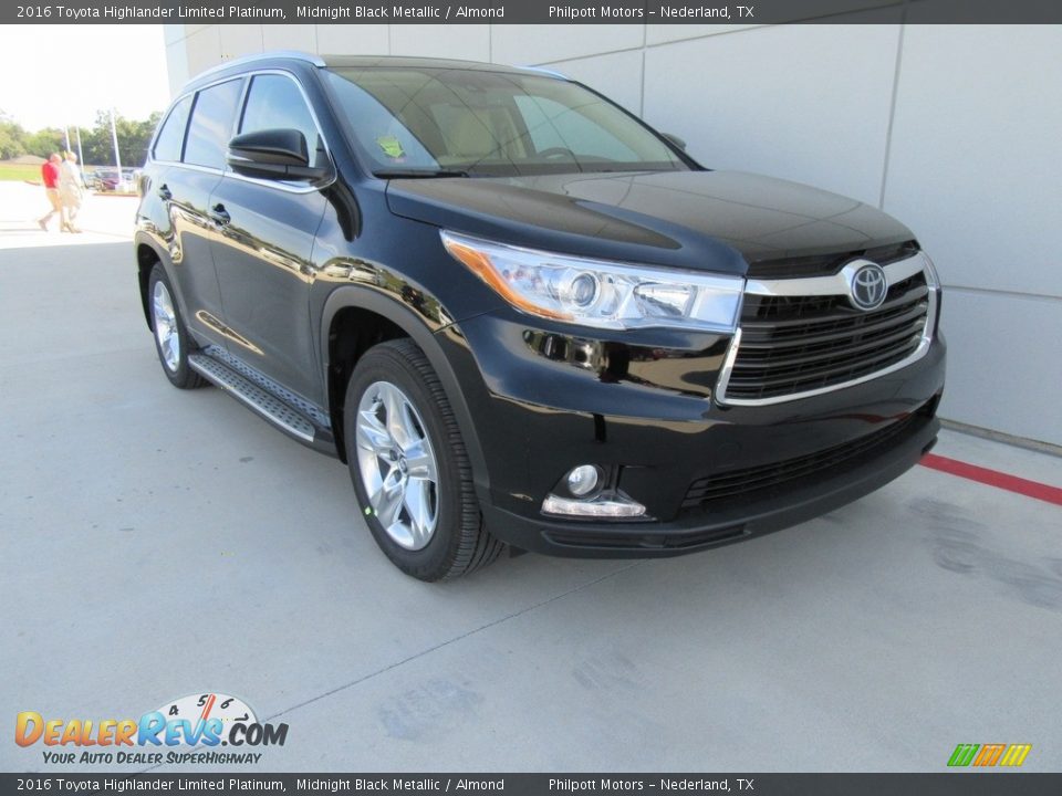 2016 Toyota Highlander Limited Platinum Midnight Black Metallic / Almond Photo #1