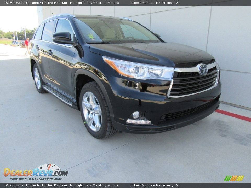 2016 Toyota Highlander Limited Platinum Midnight Black Metallic / Almond Photo #2