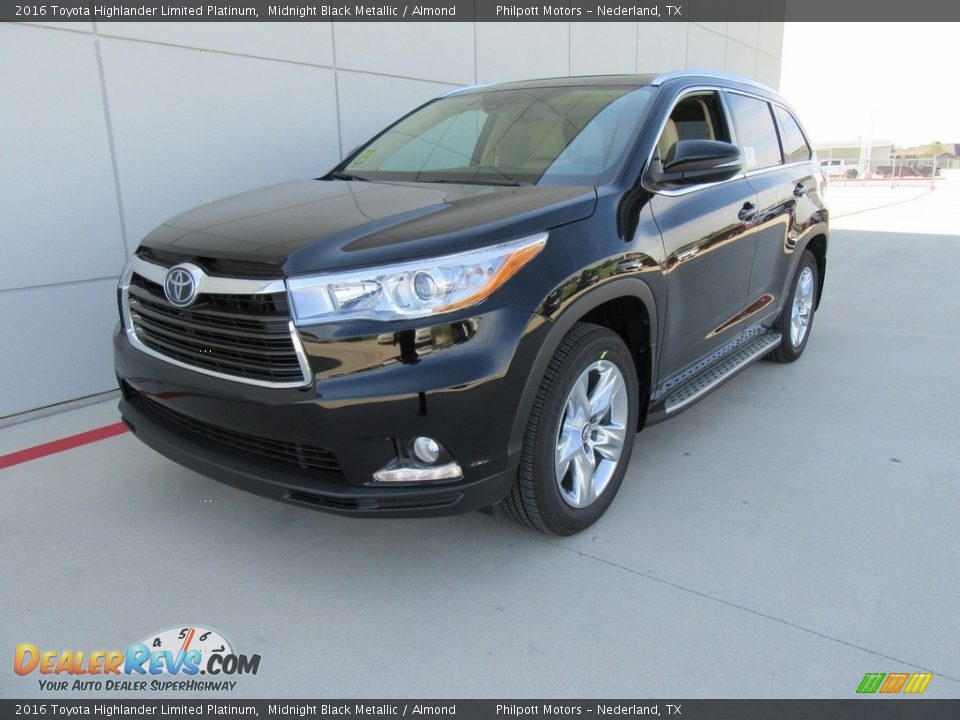 2016 Toyota Highlander Limited Platinum Midnight Black Metallic / Almond Photo #7