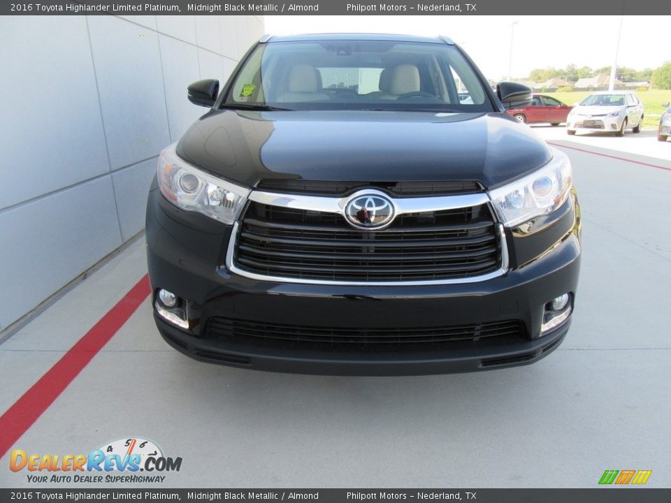 2016 Toyota Highlander Limited Platinum Midnight Black Metallic / Almond Photo #8