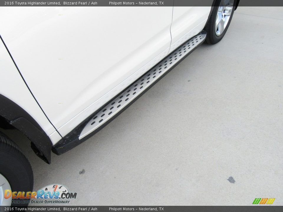 2016 Toyota Highlander Limited Blizzard Pearl / Ash Photo #12