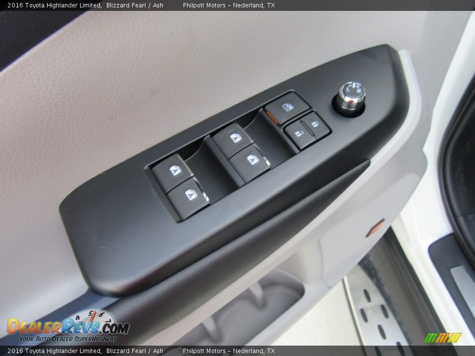 2016 Toyota Highlander Limited Blizzard Pearl / Ash Photo #22