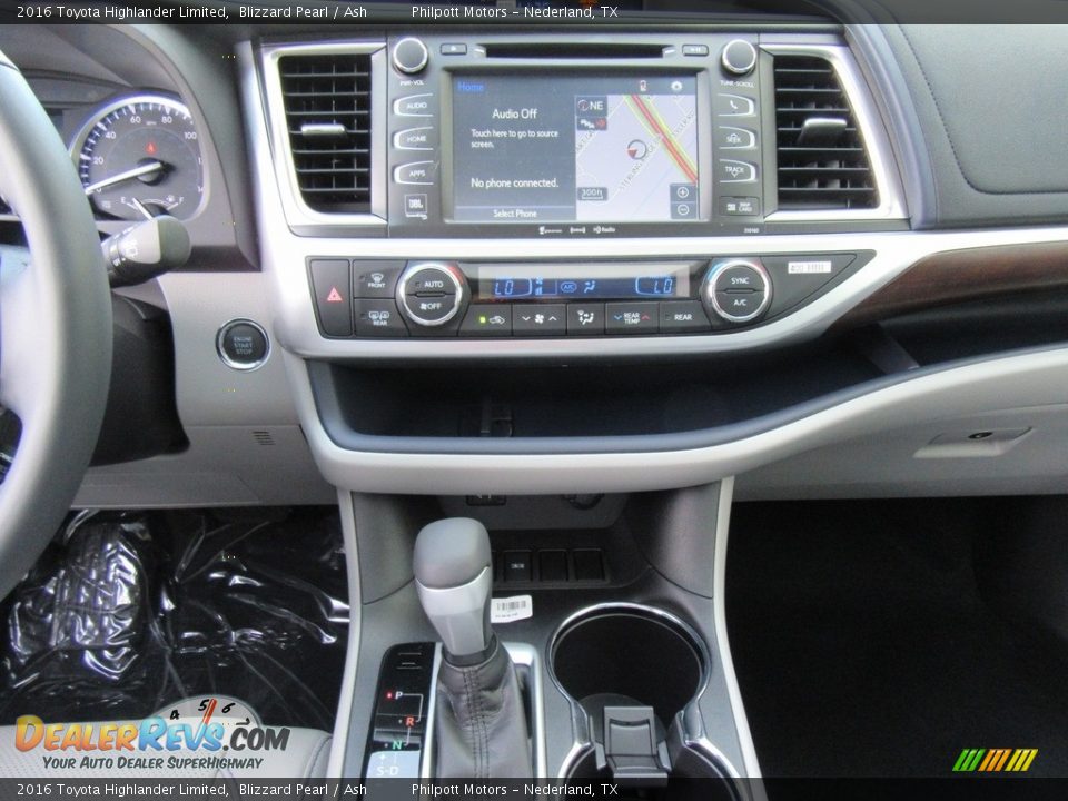 2016 Toyota Highlander Limited Blizzard Pearl / Ash Photo #27