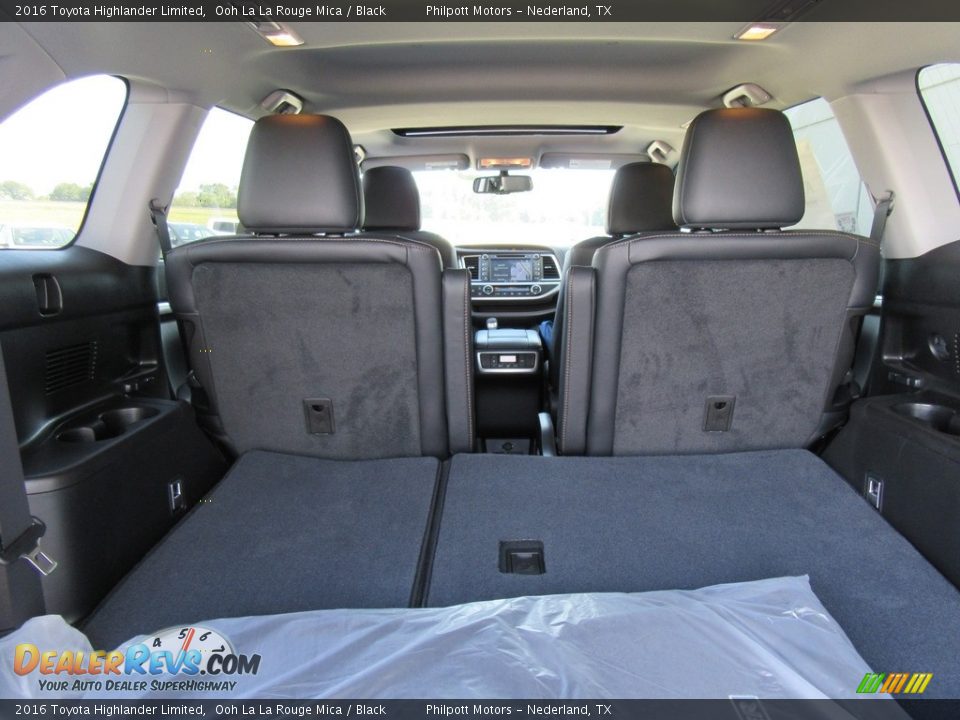 2016 Toyota Highlander Limited Ooh La La Rouge Mica / Black Photo #16