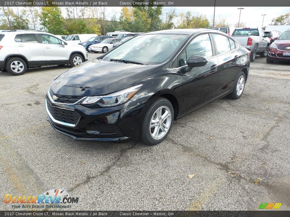 2017 Chevrolet Cruze LT Mosaic Black Metallic / Jet Black Photo #1