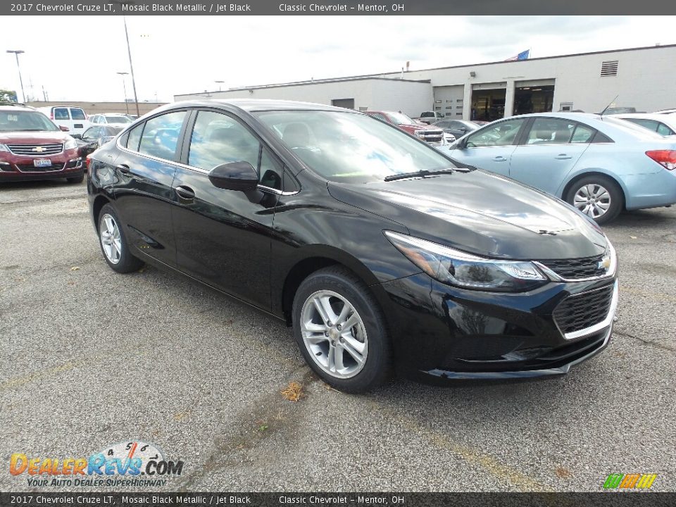 2017 Chevrolet Cruze LT Mosaic Black Metallic / Jet Black Photo #3