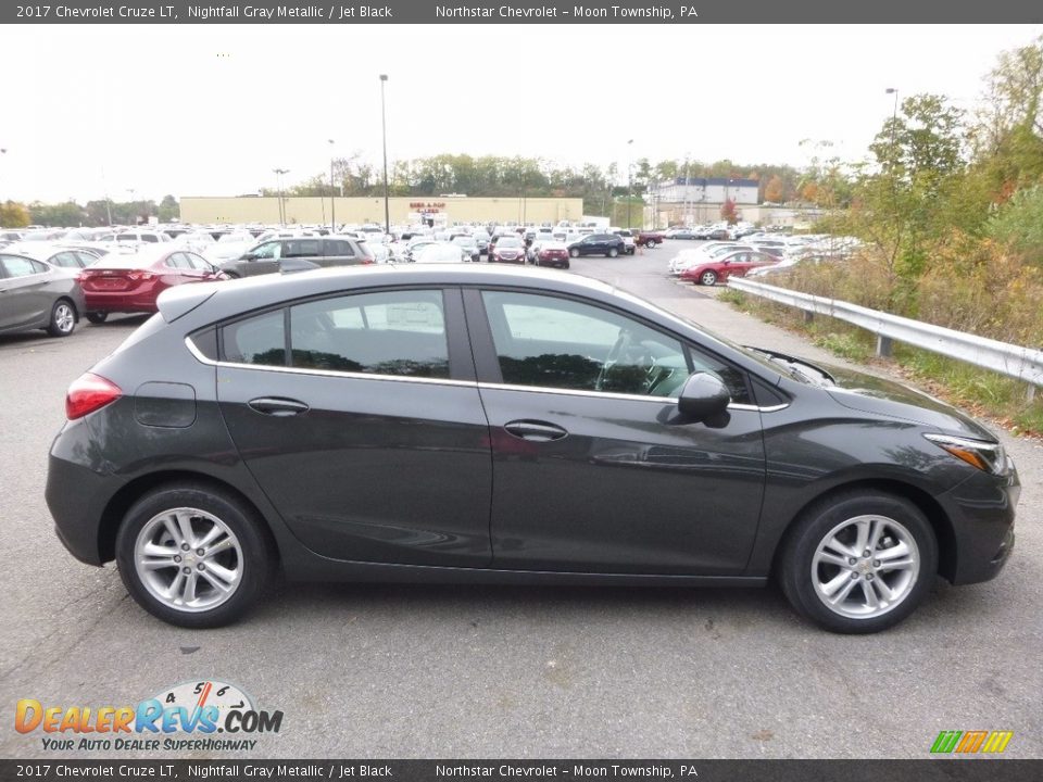 2017 Chevrolet Cruze LT Nightfall Gray Metallic / Jet Black Photo #4