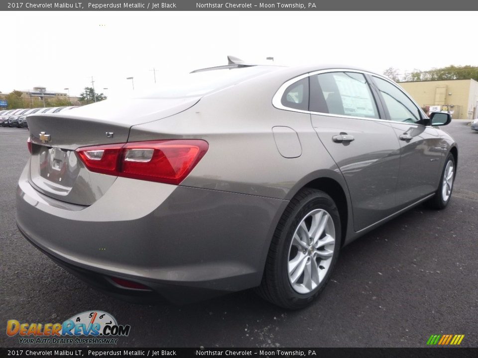 2017 Chevrolet Malibu LT Pepperdust Metallic / Jet Black Photo #5
