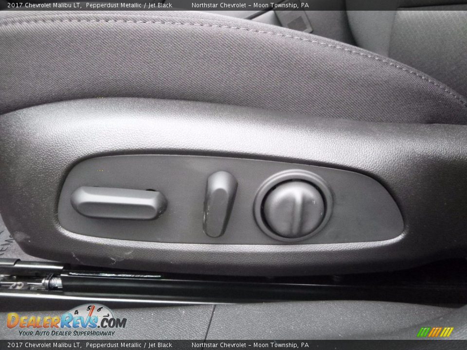 2017 Chevrolet Malibu LT Pepperdust Metallic / Jet Black Photo #14