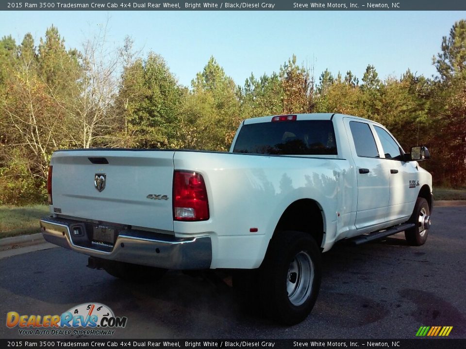 2015 Ram 3500 Tradesman Crew Cab 4x4 Dual Rear Wheel Bright White / Black/Diesel Gray Photo #6