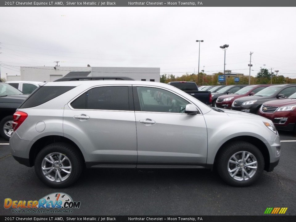 2017 Chevrolet Equinox LT AWD Silver Ice Metallic / Jet Black Photo #4
