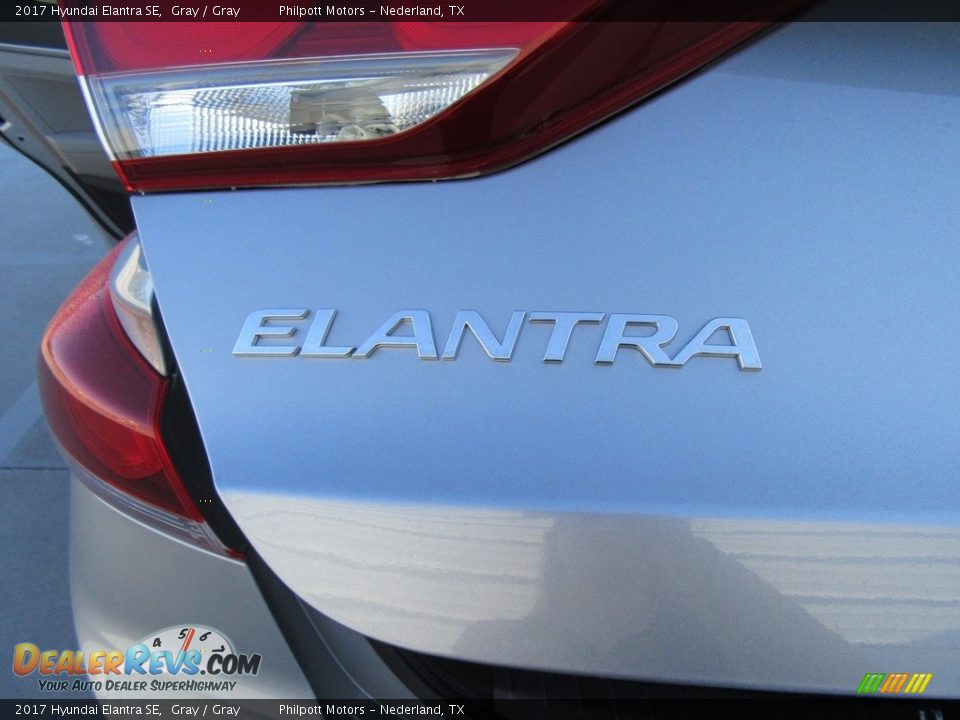 2017 Hyundai Elantra SE Gray / Gray Photo #14