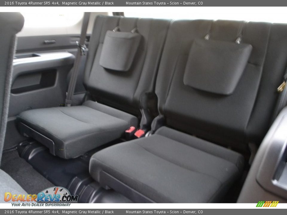 2016 Toyota 4Runner SR5 4x4 Magnetic Gray Metallic / Black Photo #8