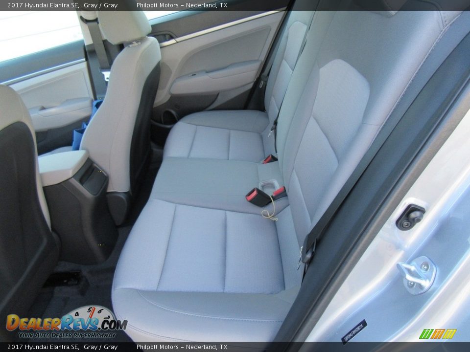 2017 Hyundai Elantra SE Gray / Gray Photo #18