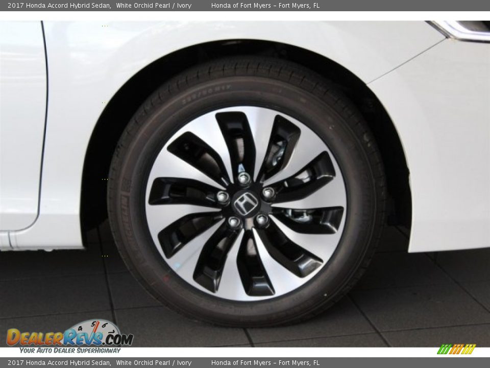2017 Honda Accord Hybrid Sedan White Orchid Pearl / Ivory Photo #2
