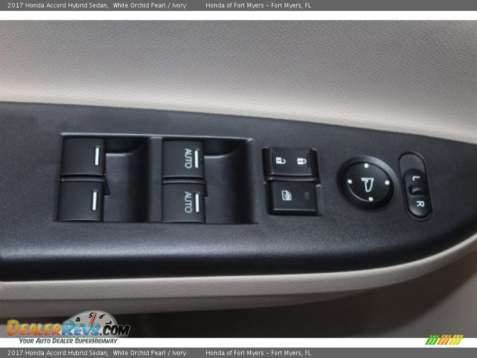 2017 Honda Accord Hybrid Sedan White Orchid Pearl / Ivory Photo #8