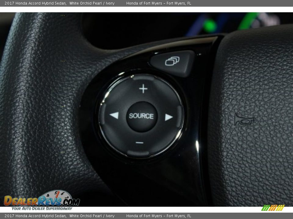 2017 Honda Accord Hybrid Sedan White Orchid Pearl / Ivory Photo #13