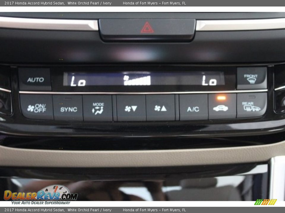 2017 Honda Accord Hybrid Sedan White Orchid Pearl / Ivory Photo #21