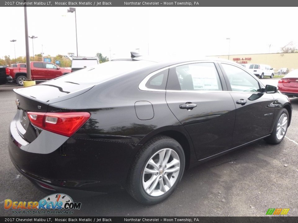 2017 Chevrolet Malibu LT Mosaic Black Metallic / Jet Black Photo #5