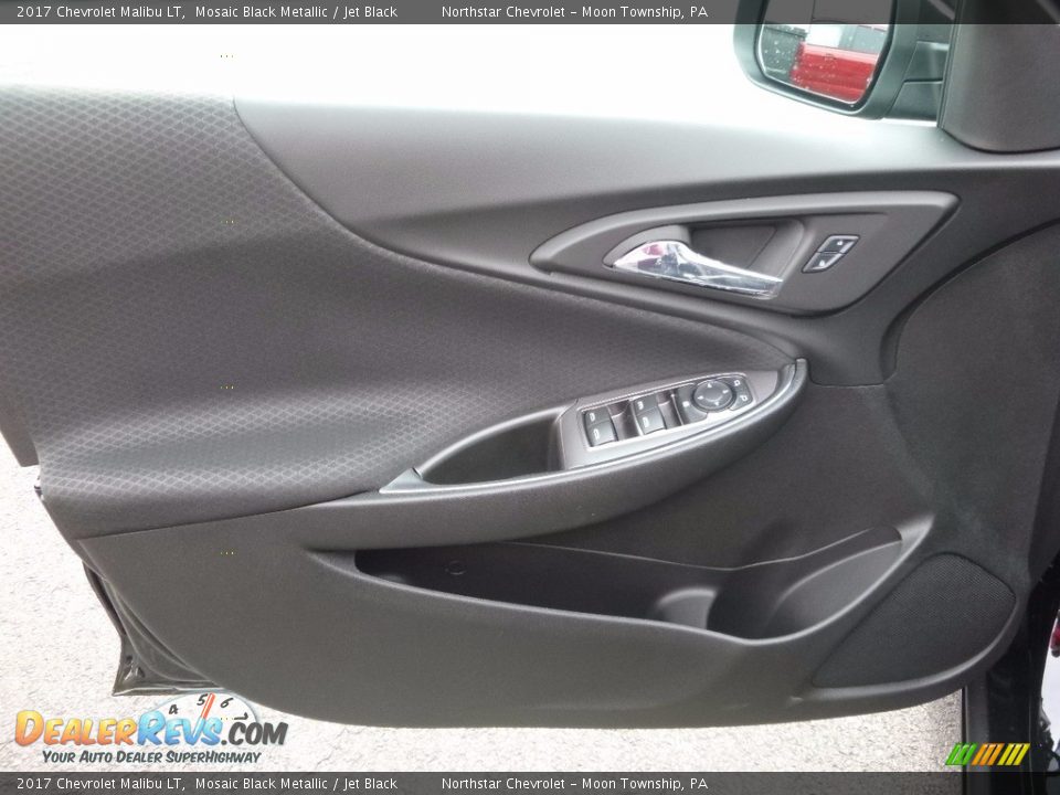 2017 Chevrolet Malibu LT Mosaic Black Metallic / Jet Black Photo #13