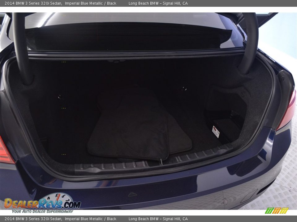 2014 BMW 3 Series 320i Sedan Imperial Blue Metallic / Black Photo #16