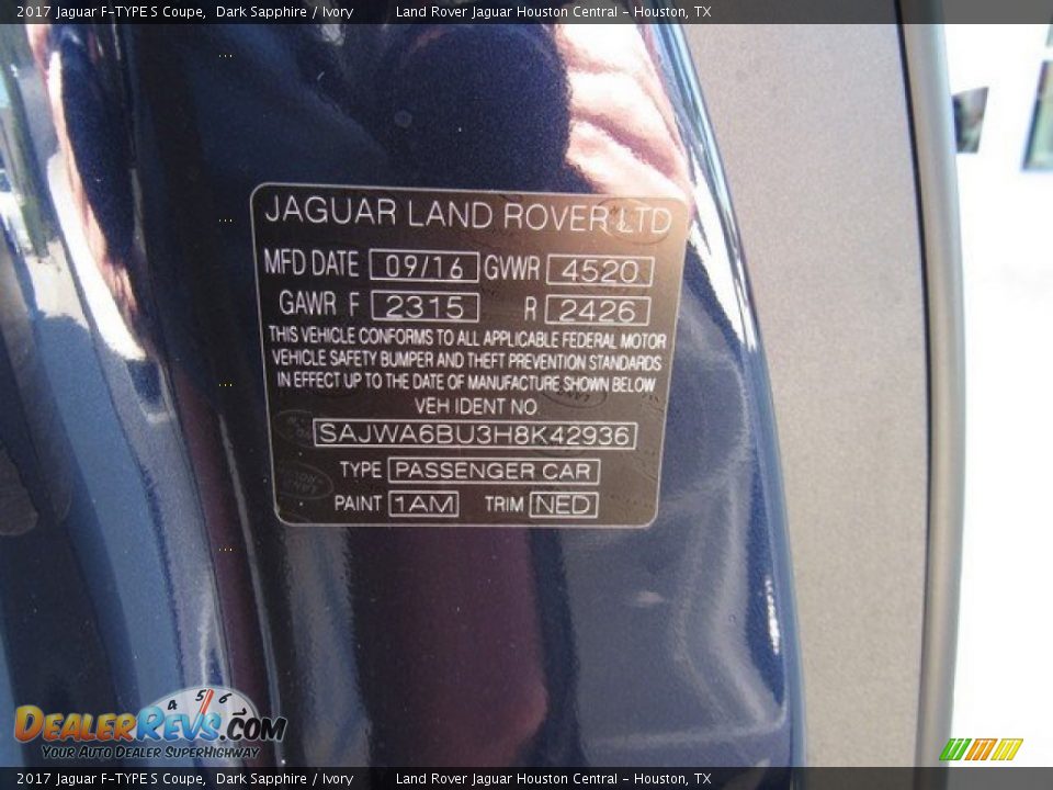 2017 Jaguar F-TYPE S Coupe Dark Sapphire / Ivory Photo #19