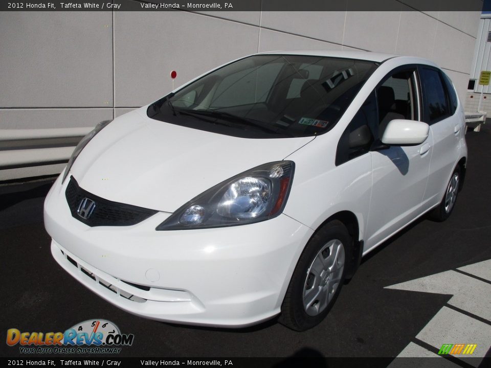 Front 3/4 View of 2012 Honda Fit  Photo #9