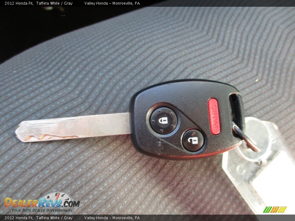 2012 Honda Fit Taffeta White / Gray Photo #18