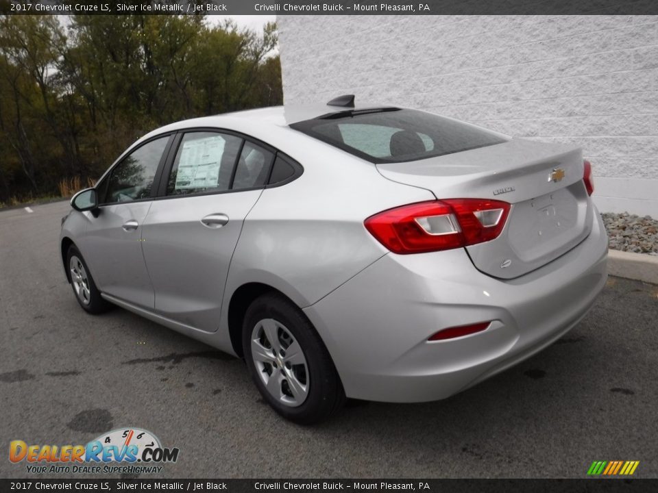 2017 Chevrolet Cruze LS Silver Ice Metallic / Jet Black Photo #7