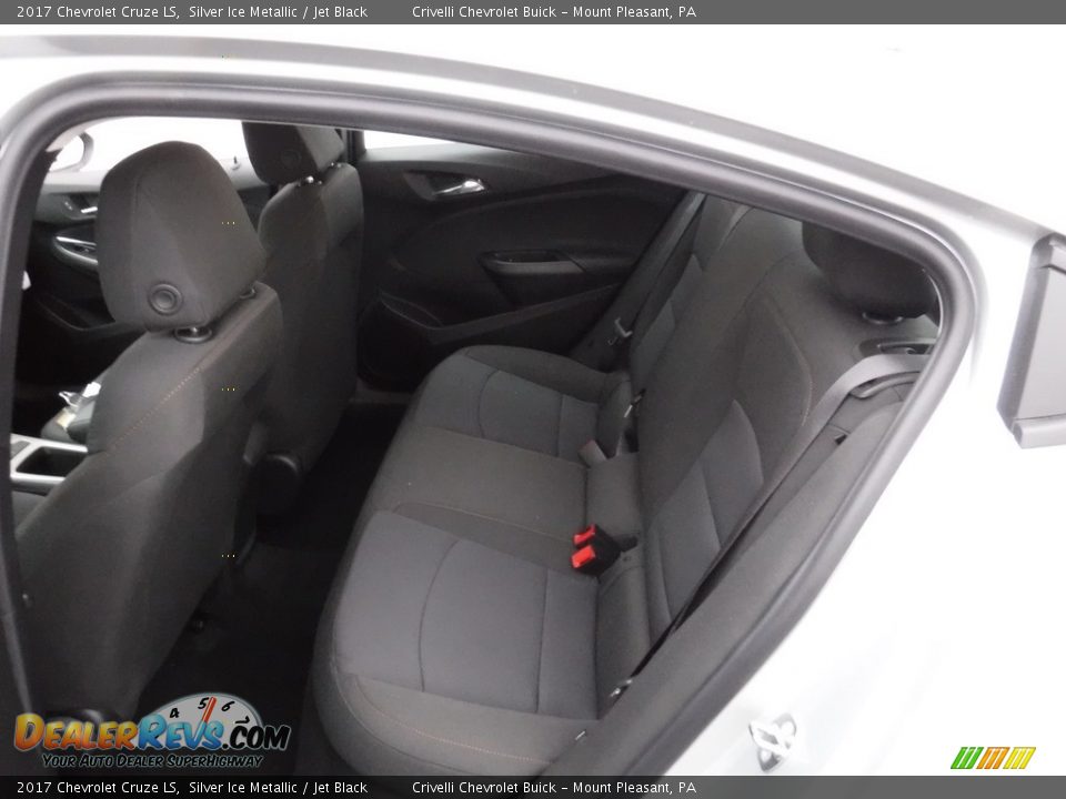 2017 Chevrolet Cruze LS Silver Ice Metallic / Jet Black Photo #17
