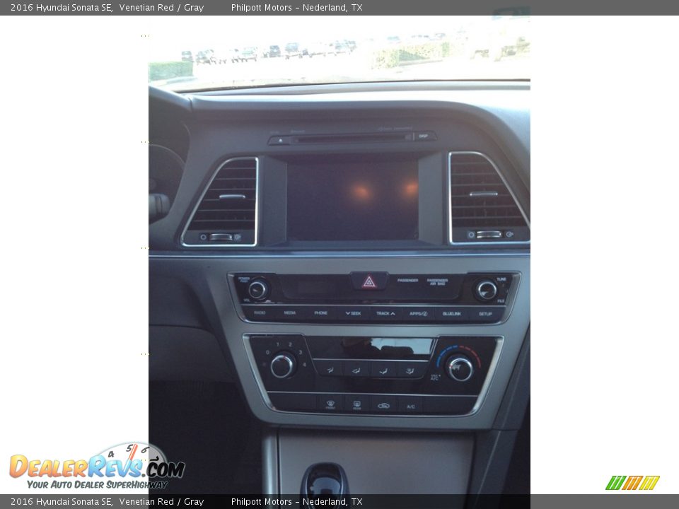 2016 Hyundai Sonata SE Venetian Red / Gray Photo #8