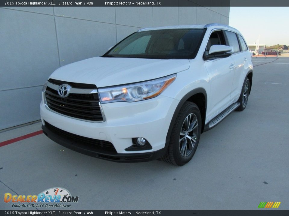 2016 Toyota Highlander XLE Blizzard Pearl / Ash Photo #7
