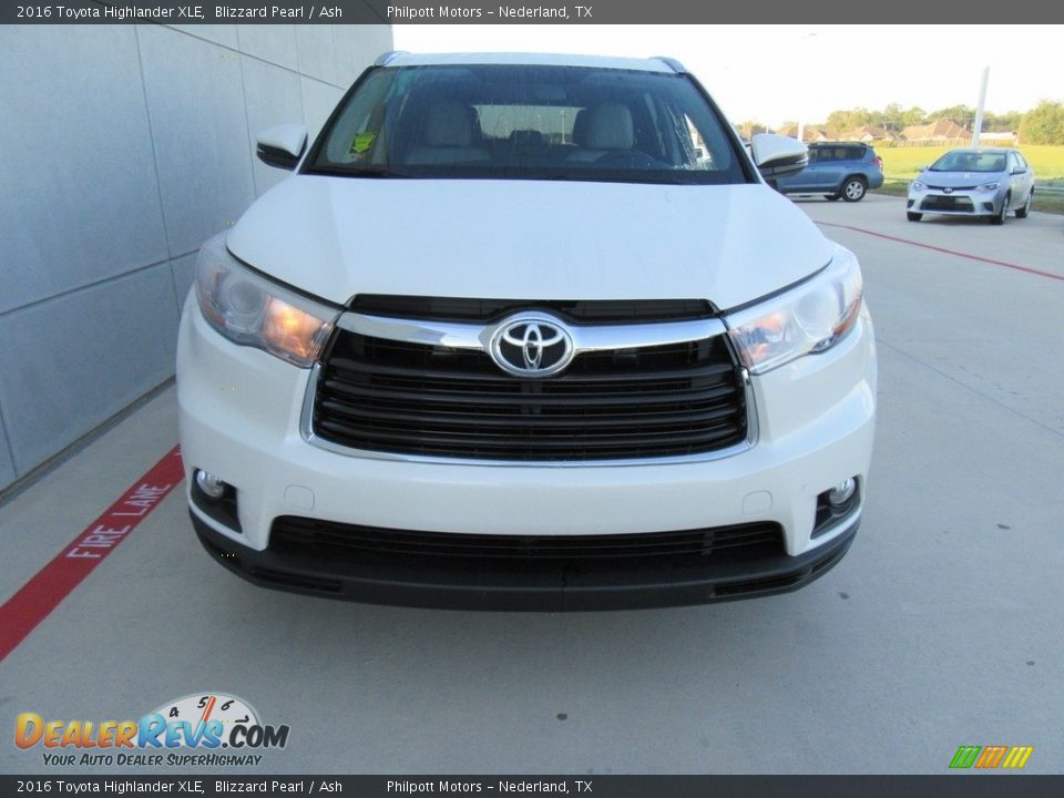 2016 Toyota Highlander XLE Blizzard Pearl / Ash Photo #8