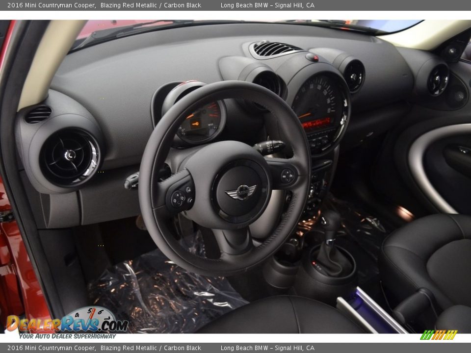 2016 Mini Countryman Cooper Blazing Red Metallic / Carbon Black Photo #7