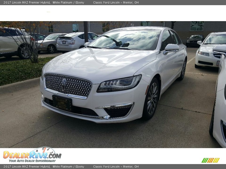 Front 3/4 View of 2017 Lincoln MKZ Premier Hybrid Photo #1