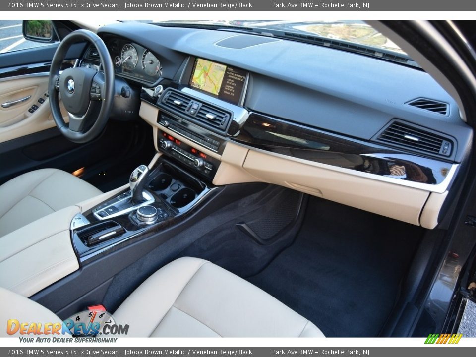 2016 BMW 5 Series 535i xDrive Sedan Jotoba Brown Metallic / Venetian Beige/Black Photo #26