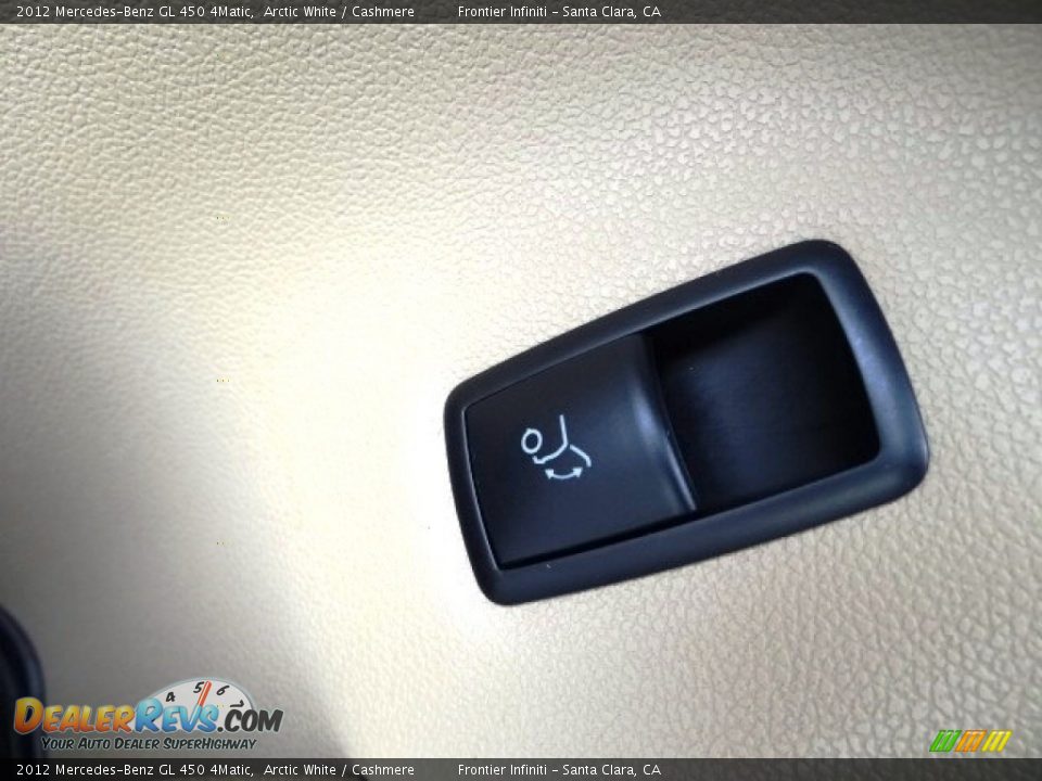 2012 Mercedes-Benz GL 450 4Matic Arctic White / Cashmere Photo #33