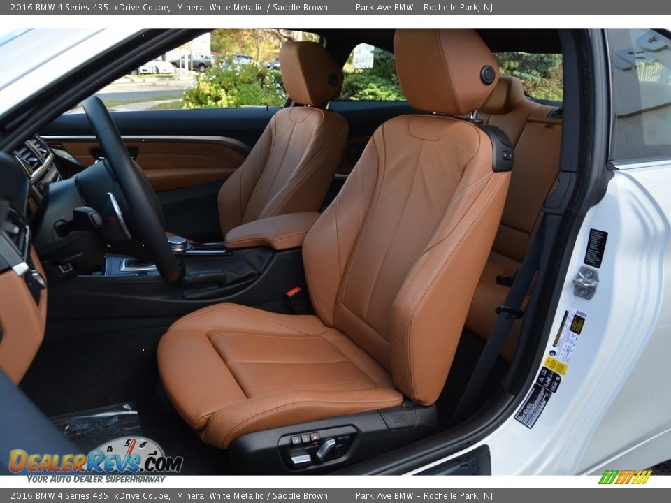 2016 BMW 4 Series 435i xDrive Coupe Mineral White Metallic / Saddle Brown Photo #14