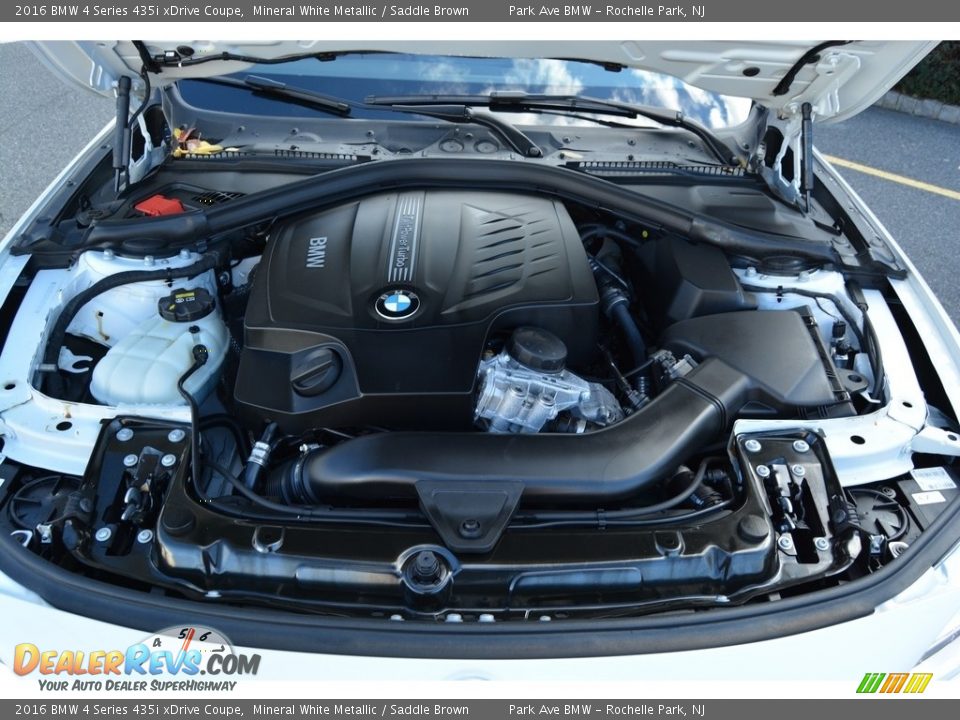 2016 BMW 4 Series 435i xDrive Coupe Mineral White Metallic / Saddle Brown Photo #30