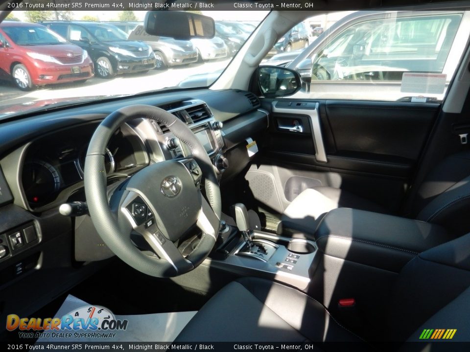 2016 Toyota 4Runner SR5 Premium 4x4 Midnight Black Metallic / Black Photo #4