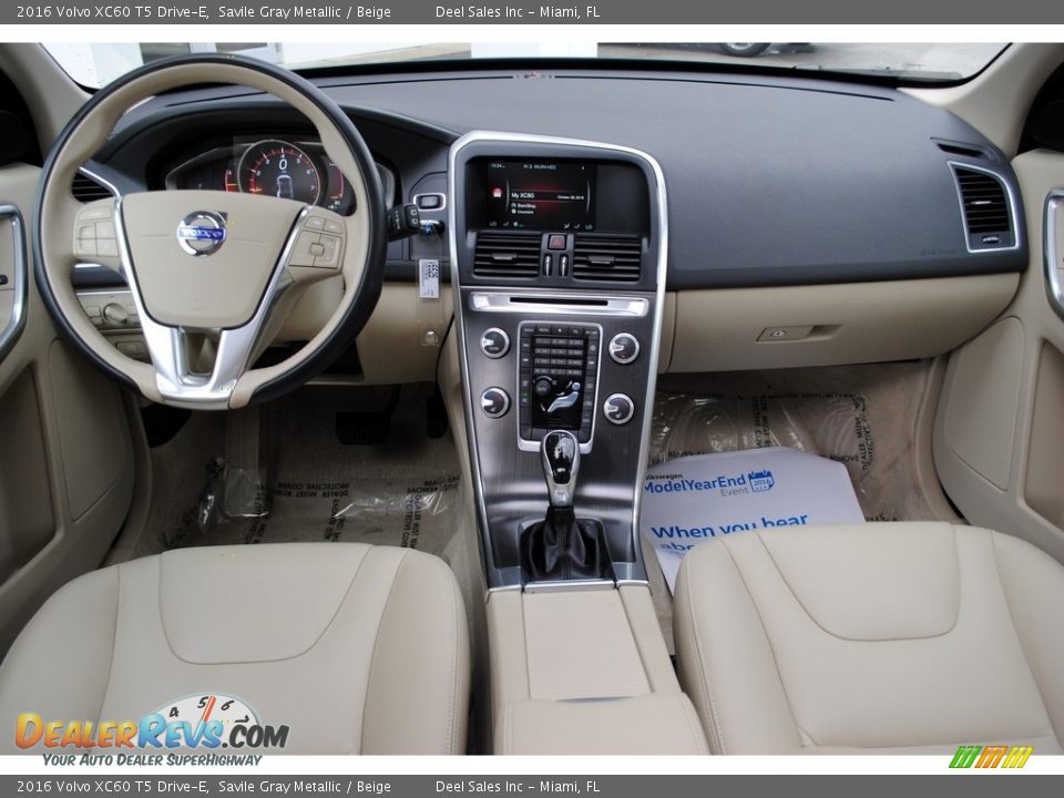Beige Interior - 2016 Volvo XC60 T5 Drive-E Photo #13