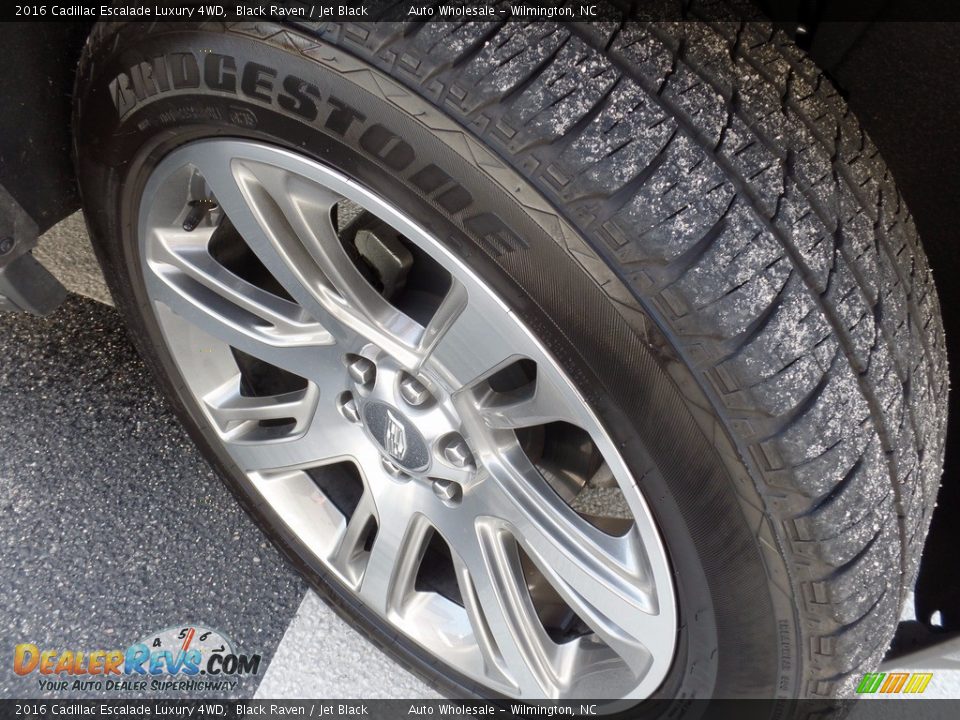 2016 Cadillac Escalade Luxury 4WD Black Raven / Jet Black Photo #8